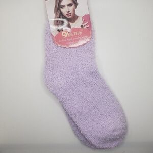 𝅺soft snuggly cozy lavender socks